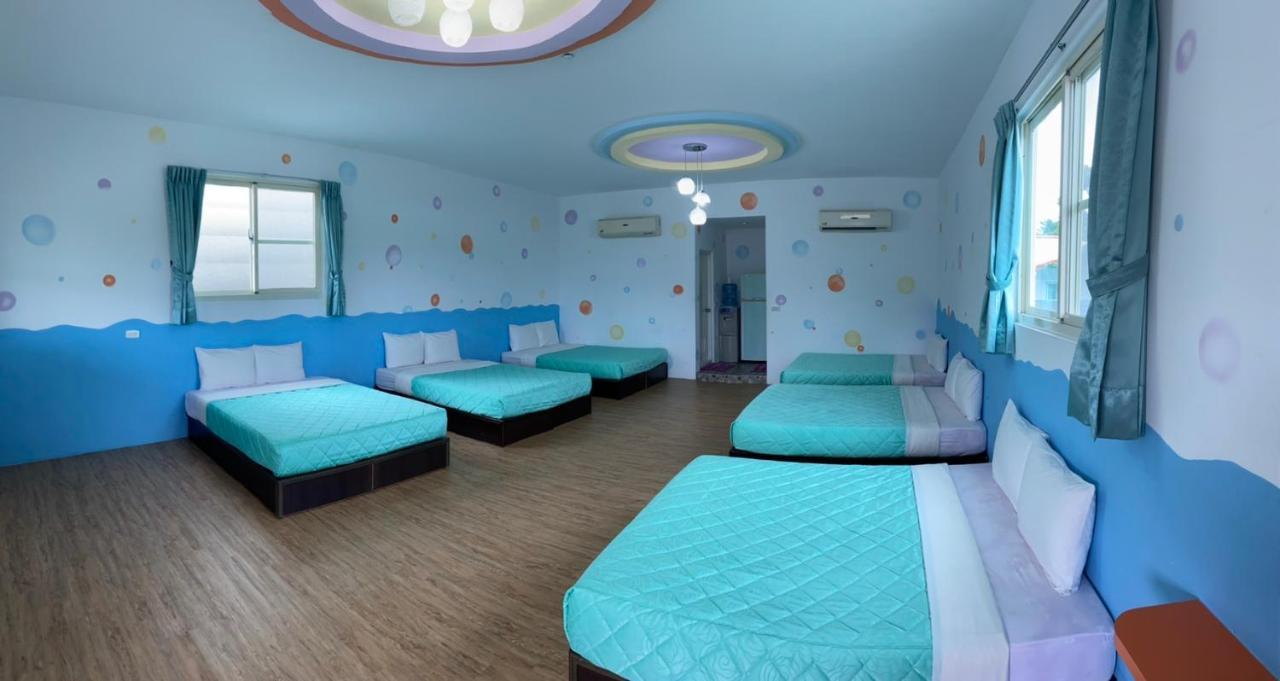 J Lin Hostel Кендин Екстериор снимка