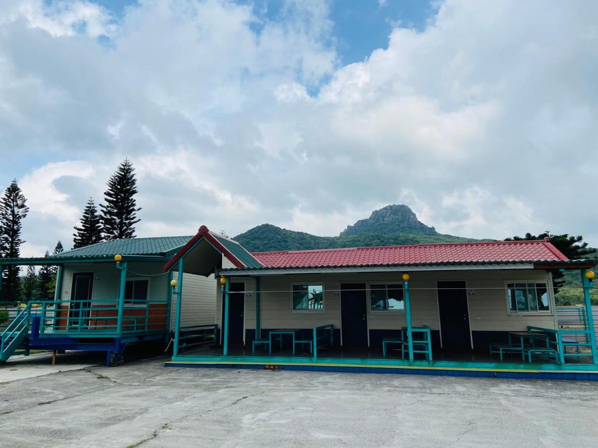 J Lin Hostel Кендин Екстериор снимка