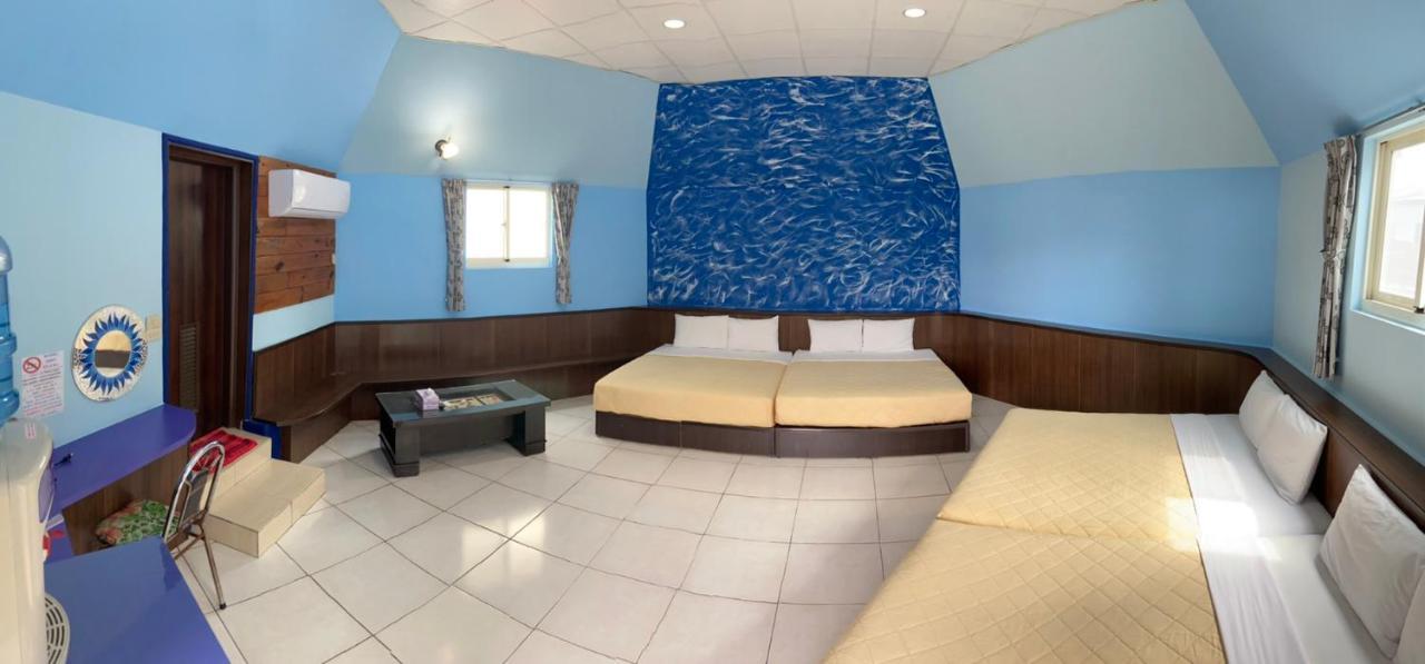 J Lin Hostel Кендин Екстериор снимка