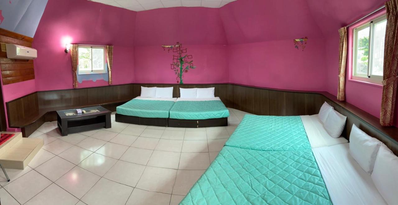 J Lin Hostel Кендин Екстериор снимка