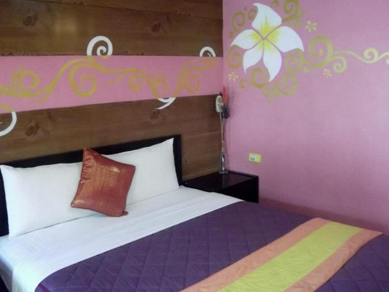J Lin Hostel Кендин Екстериор снимка
